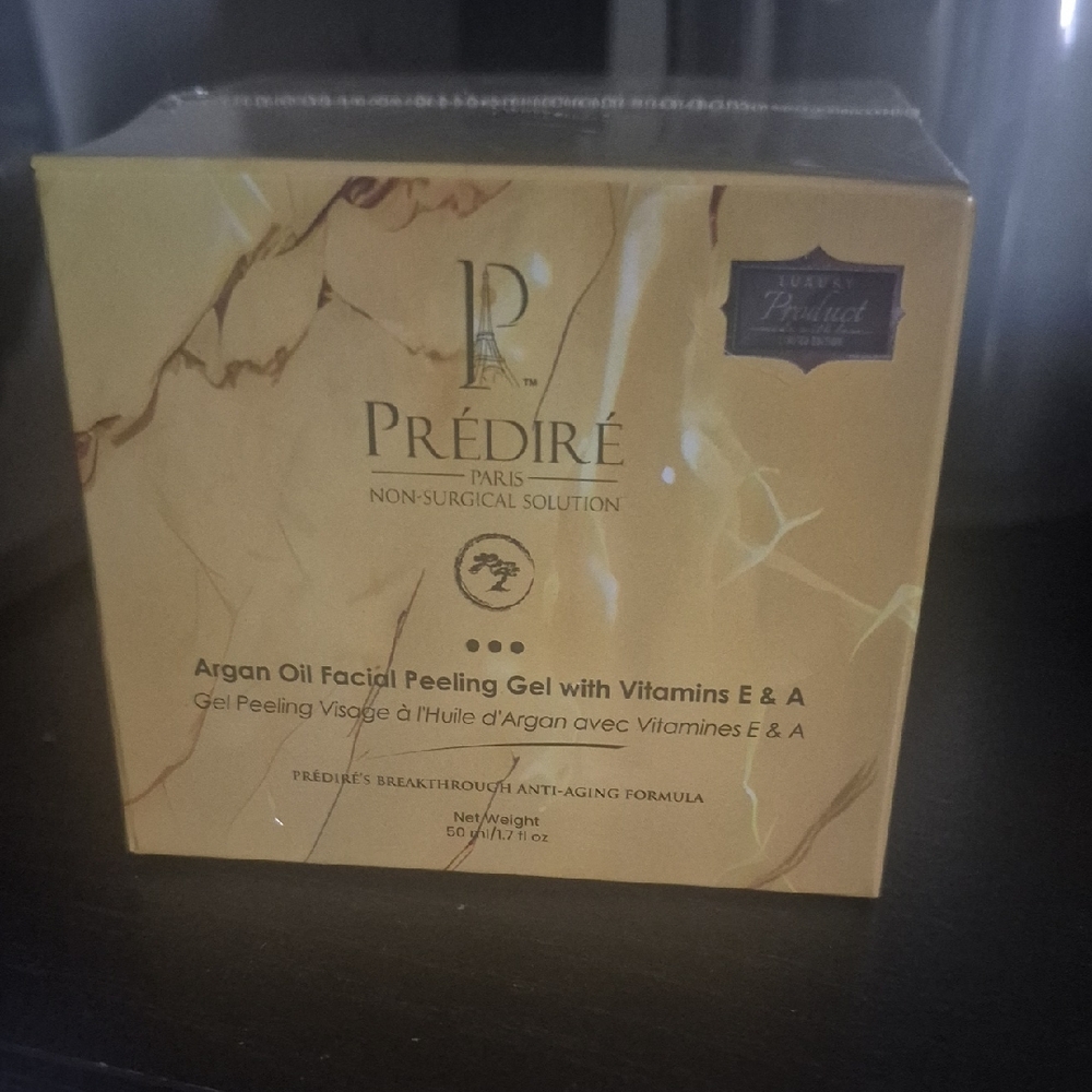 Argan Oil Facial Peeling Gel - Luxurious Gold